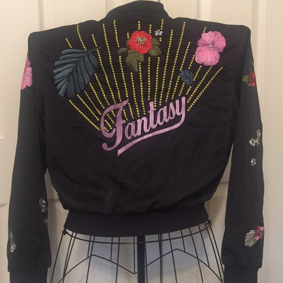 Guess Jackets & Blazers - NWT Guess Black Satin Floral Fantasy Bomber Jacket